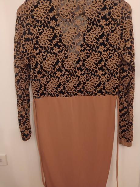 Slávnostné šaty, m