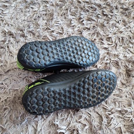 Chlapčenské halovky, kipsta,35