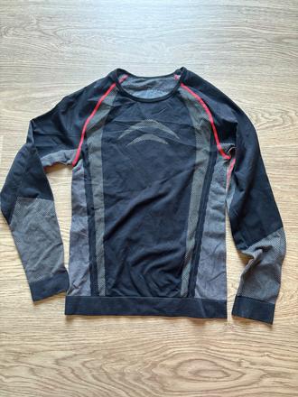 Funkčné tričko, 152