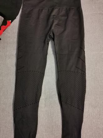 Športové legíny, m