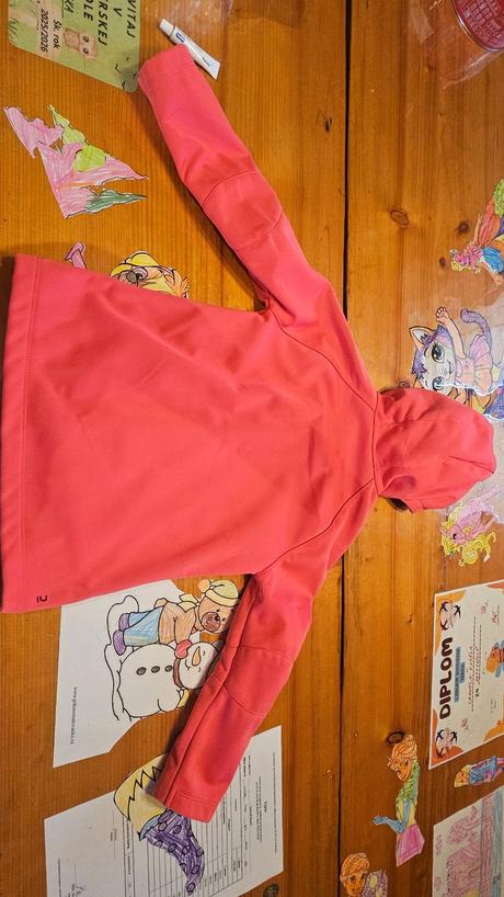 Sofselova bunda 4-5r, decathlon,116
