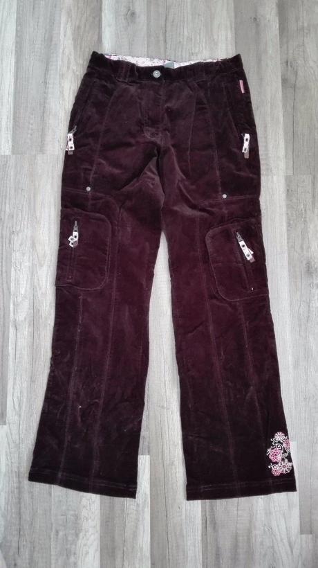 Dievčenské nohavice , 152
