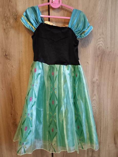 Šaty na karneval anna, 