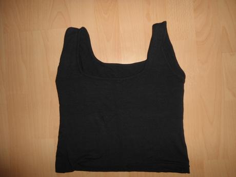 Cierne kratke tielko - tricko, xs
