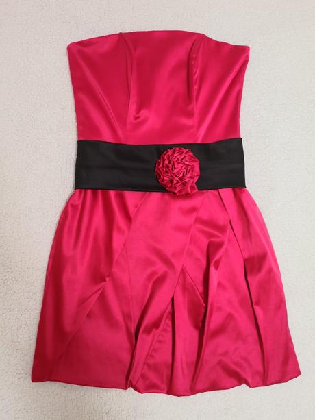 Spoločenské minišaty, 38