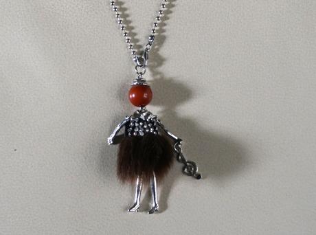 Retiazka s príveskom, dievcatko,