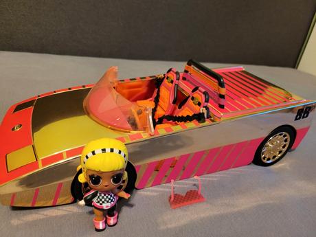 Lol kabriolet s bazénom a bábikou- ako nový,