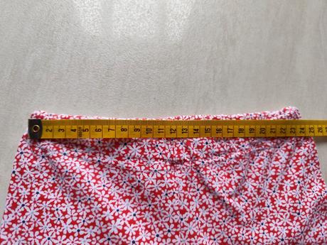 Predám dievčenské pyžamo, 