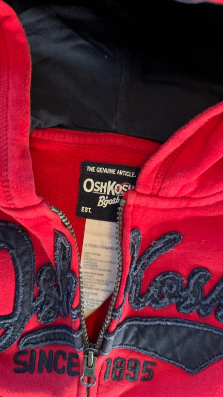 Mikinka, oshkosh,104