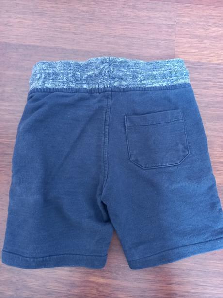 Kratke teplaky okaidi, 86