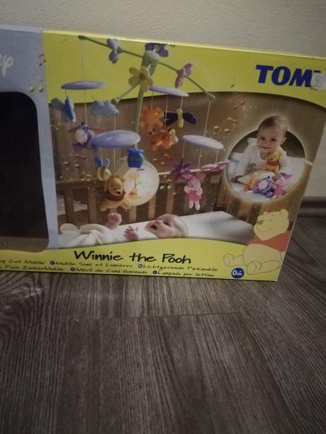 Kolotoč nad postieľku macko pu zn. tomy,