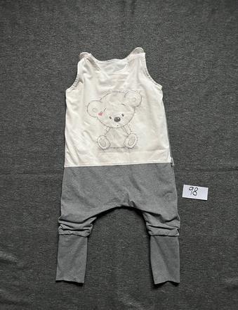 Spací vak s nožičkami, 