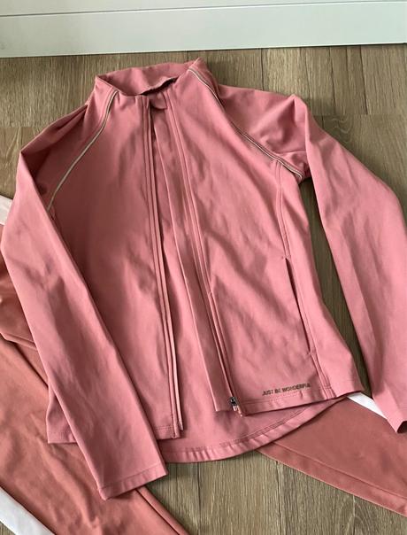 Športová mikina, zara,134