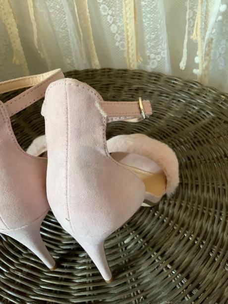 Office shoes sandále na podpetku s kožušinu, 36