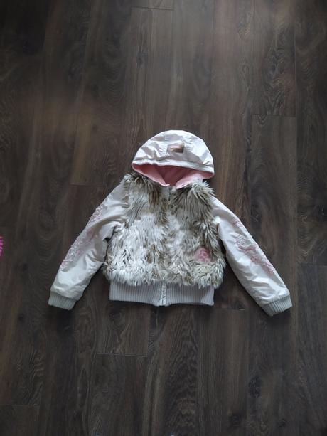 Zimnú vetrovku, pampolina,122