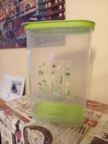 Nádoba do chladničky tupperware, 