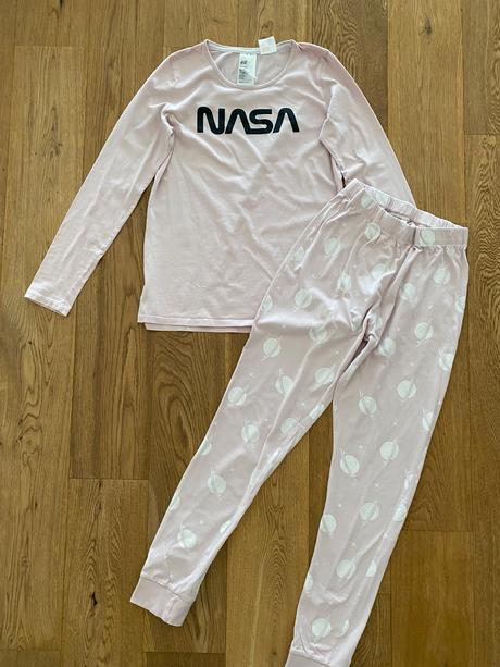 Dievcenske pyzamo, h&m,158
