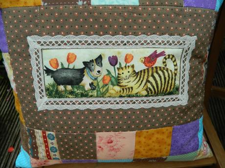 Patchwork navliecka na vankus 40cm x 40cm,