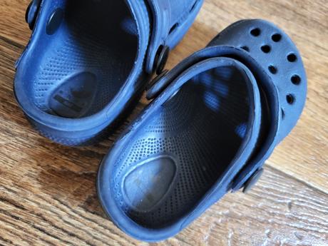 Sandalky do vody, 21