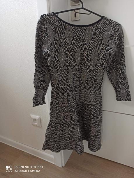 Šaty zara veľkosť s, zara,s