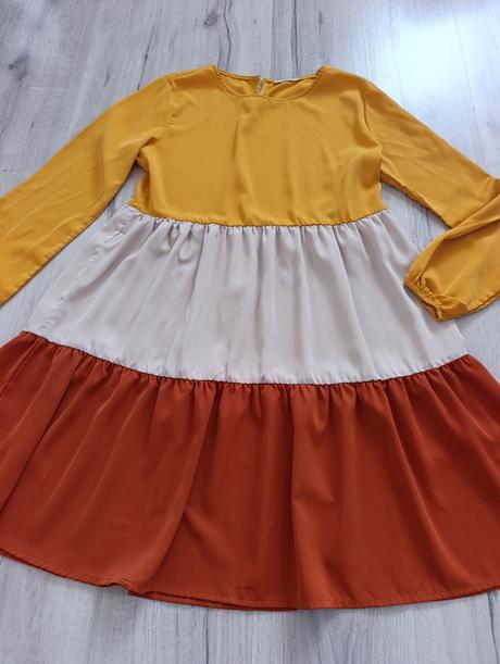 Krásne šaty, gate,38