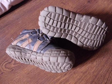 Prechodné topánky, 23