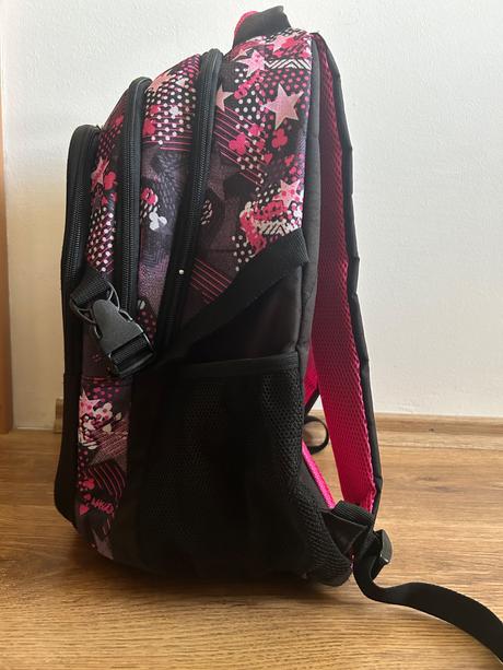 Dievčenský školský batoh,