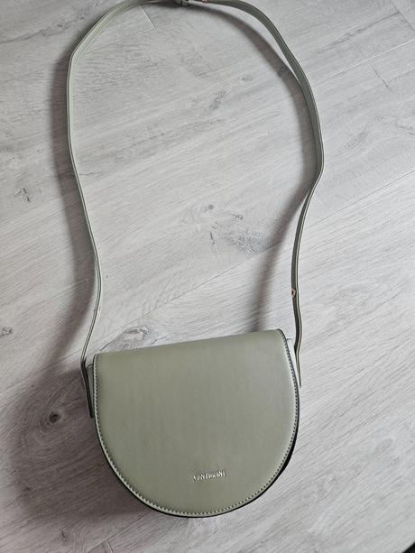 Nová kabelka venturini, 