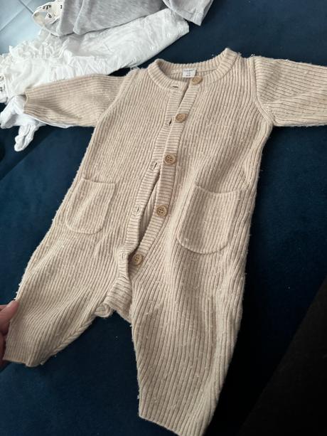 Svetrikove bupacky, zara,62