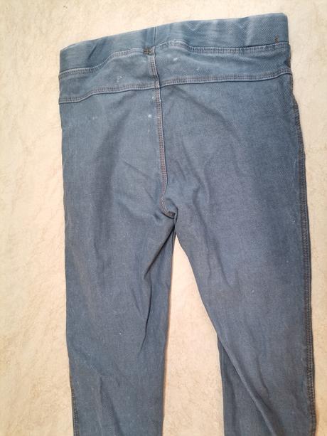 Leginy, reserved,128