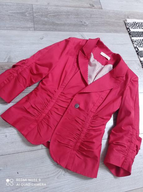 Slimkove futrovane sako, xs