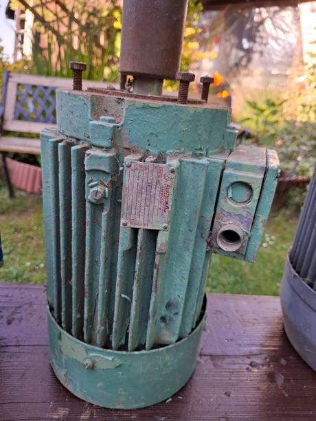 Predám priemyselné trojfázové elektromotory,
