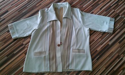 Blúzka alebo sako, 50