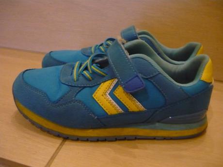 Botasky-tenisky, authority,33