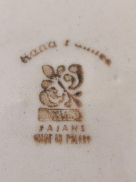 Maľovaný starý tanier, 