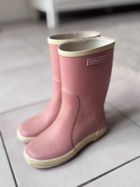 Gumáky, bergstein,29