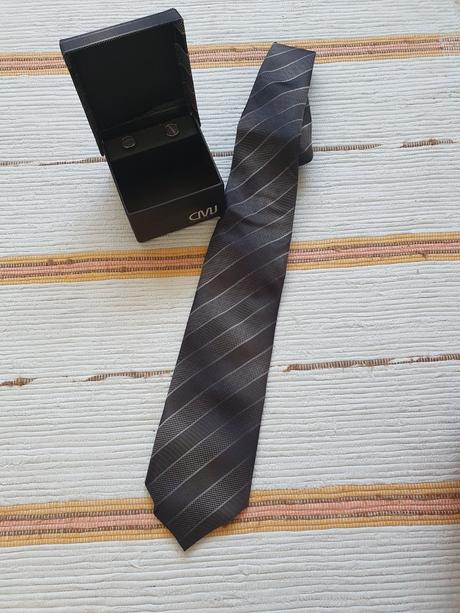 Set - kravata s manžetovými gombíkmi, 