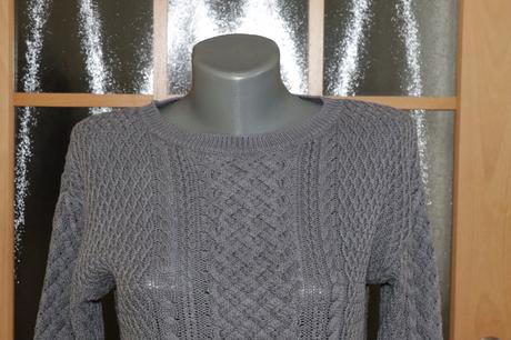 Sveter guess s chybou, guess,s