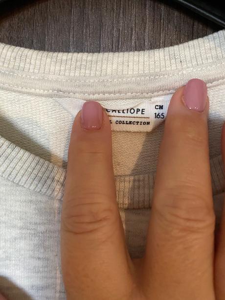 Mikina s vtáčikom, calliope,164