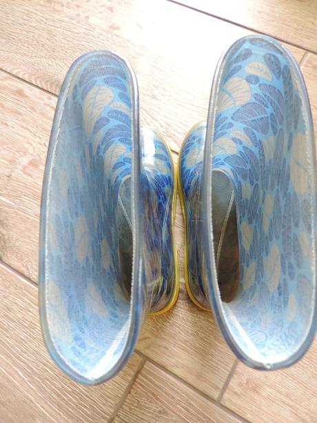 Gumáky, vn. dĺžka 19,5 cm, 31