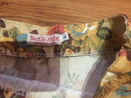 Kvetované kraťasy, 36