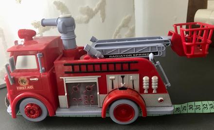 Mcqeen hasičské auto,