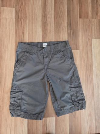 Trištvrťaky, f&f,164