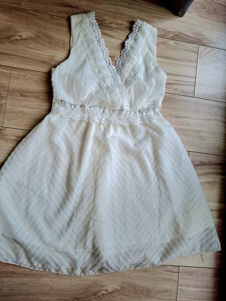 Biele čipkované šaty, m