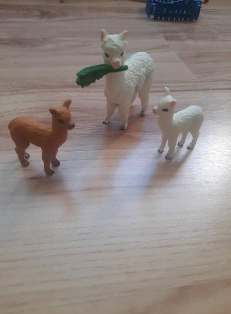 Schleich lamy,