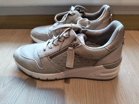 Tenisky, tamaris,40
