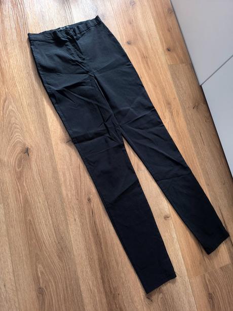 Čierne skinny nohavice, select,m