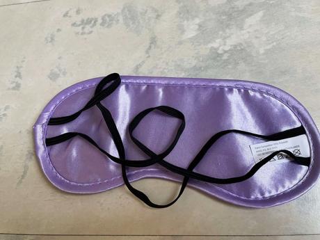 Maska na oči na spanie, 