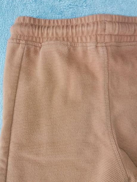 Hnedé kratasy, dopodopo,128