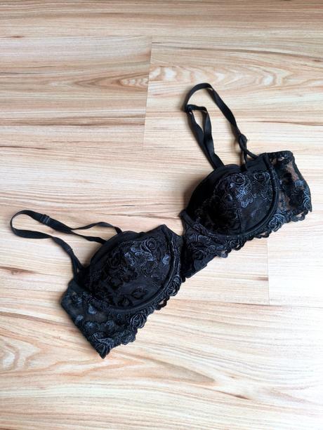 Dámska krajkovaná čierna podprsenka zn. palmers, palmers,80a